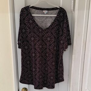 LuLaRoe Black and Purple Short Sleeve Top